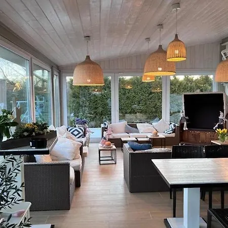 3-person With Balcony דאובקי