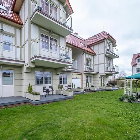 3-person With Balcony Apartment Dębki