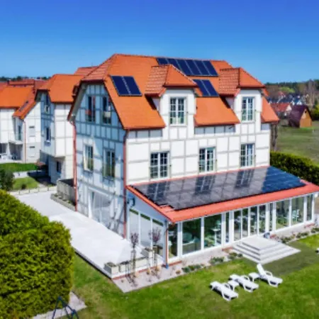 3-person With Balcony Apartment *